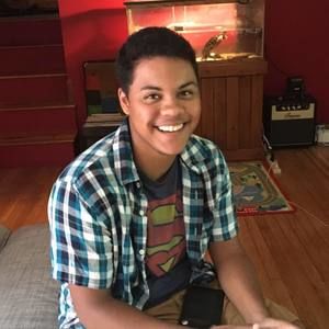 Meet your Posher, Max